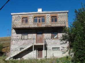 Продается дом в Севане.